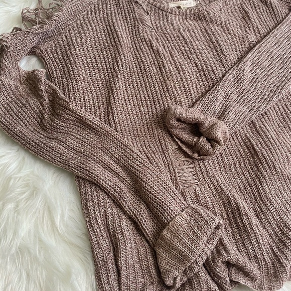 Gilded intent tan/beige distressed oversized sweater - Picture 2 of 2